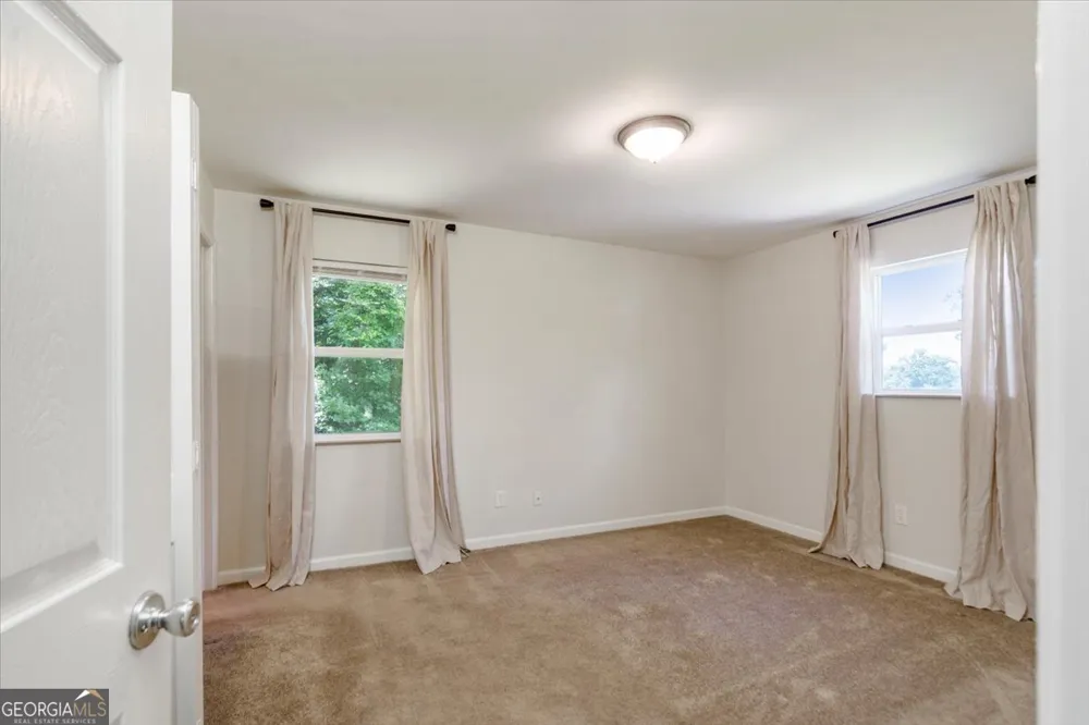 508 Thurmond CIR Statham, GA 30666