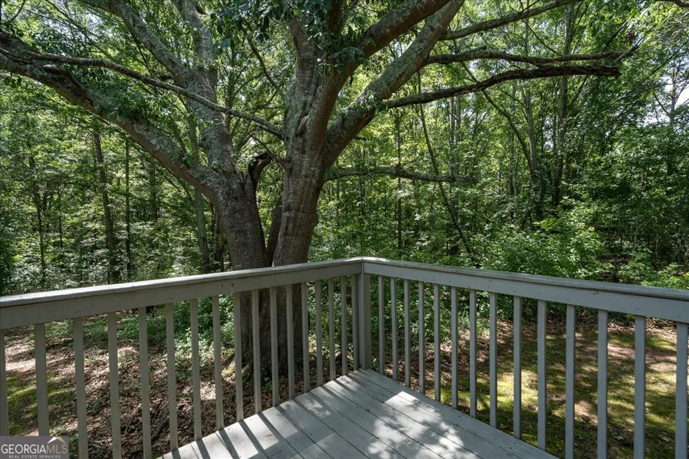 508 Thurmond CIR Statham, GA 30666