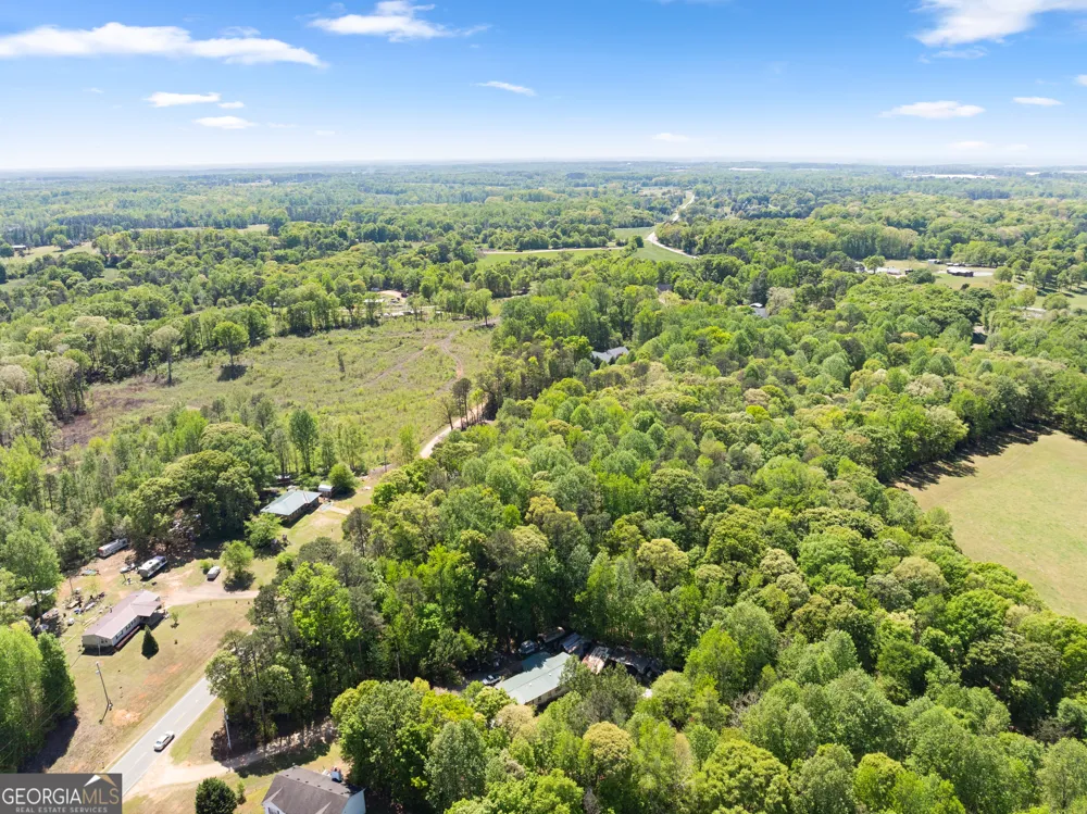 4346 Woods Bridge RD Commerce, GA 30529