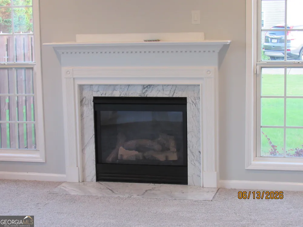 305 Sunderland CIR Fayetteville, GA 30215