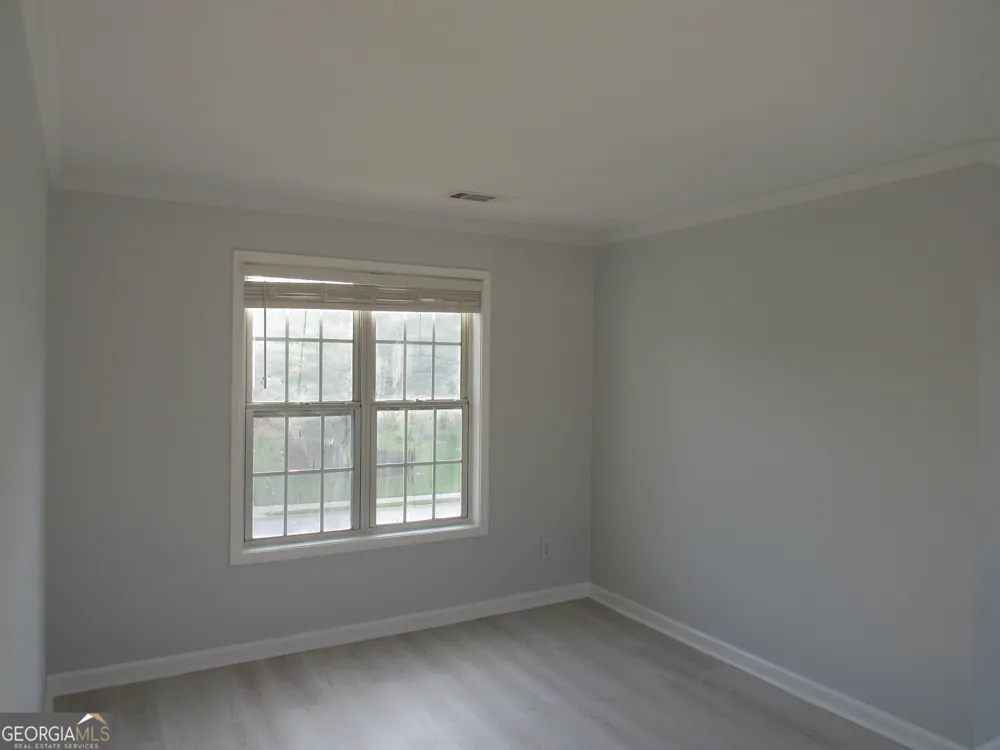 305 Sunderland CIR Fayetteville, GA 30215
