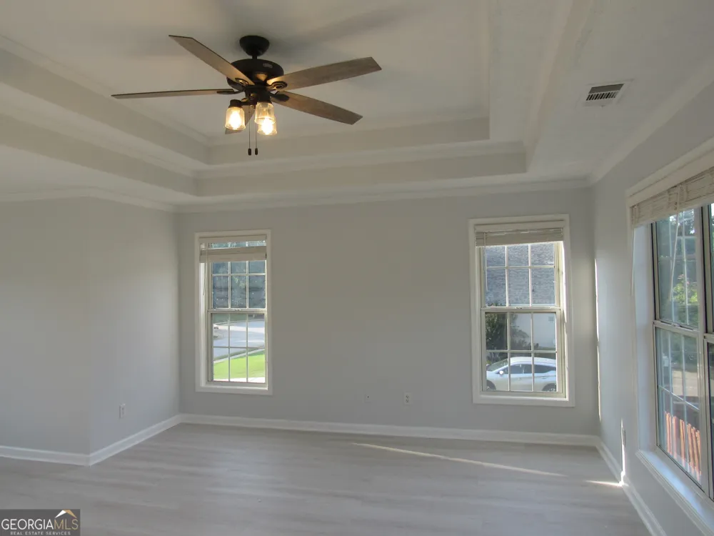 305 Sunderland CIR Fayetteville, GA 30215