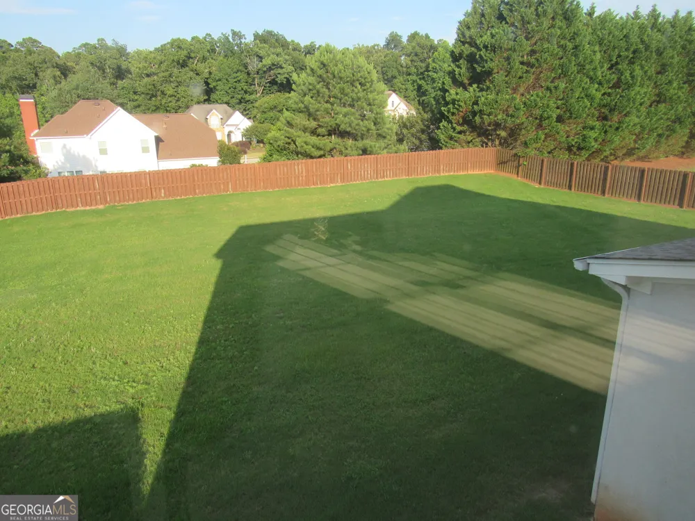 305 Sunderland CIR Fayetteville, GA 30215