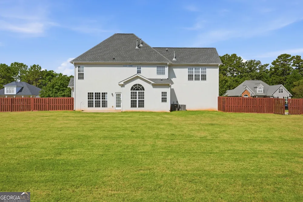 305 Sunderland CIR Fayetteville, GA 30215