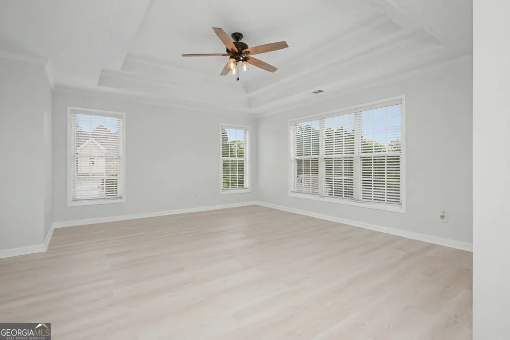 305 Sunderland CIR Fayetteville, GA 30215