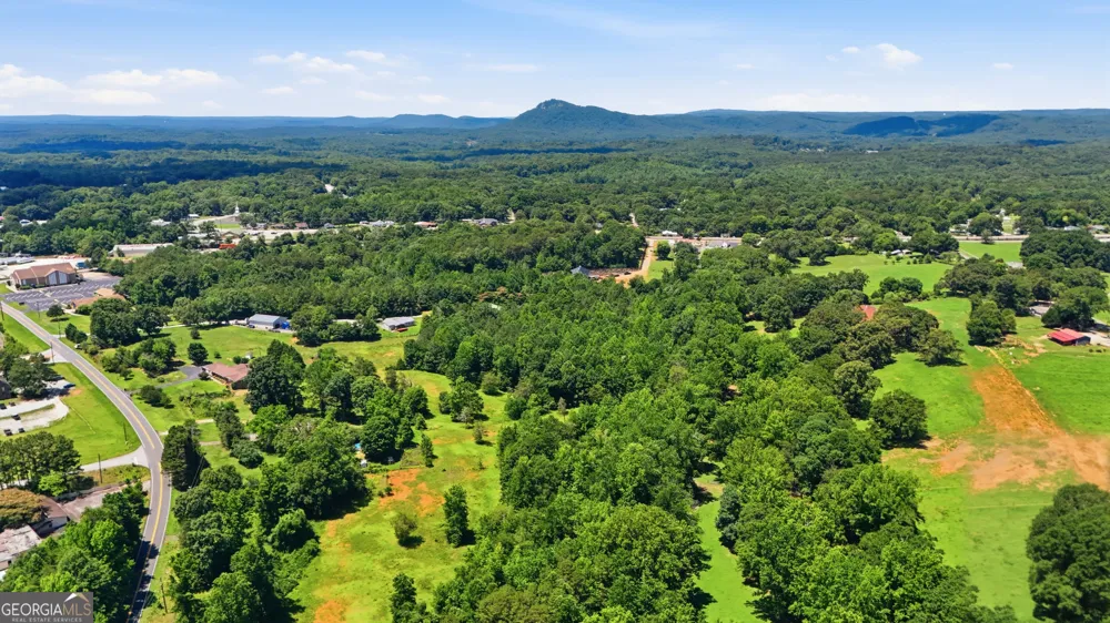 41 Poplar WAY Toccoa, GA 30577
