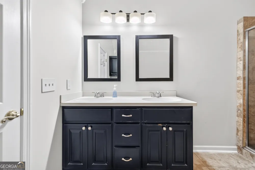 20 Tabor Forest DR Oxford, GA 30054