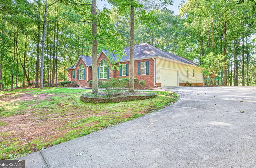 20 Tabor Forest DR Oxford, GA 30054