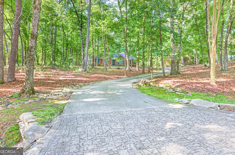 20 Tabor Forest DR Oxford, GA 30054