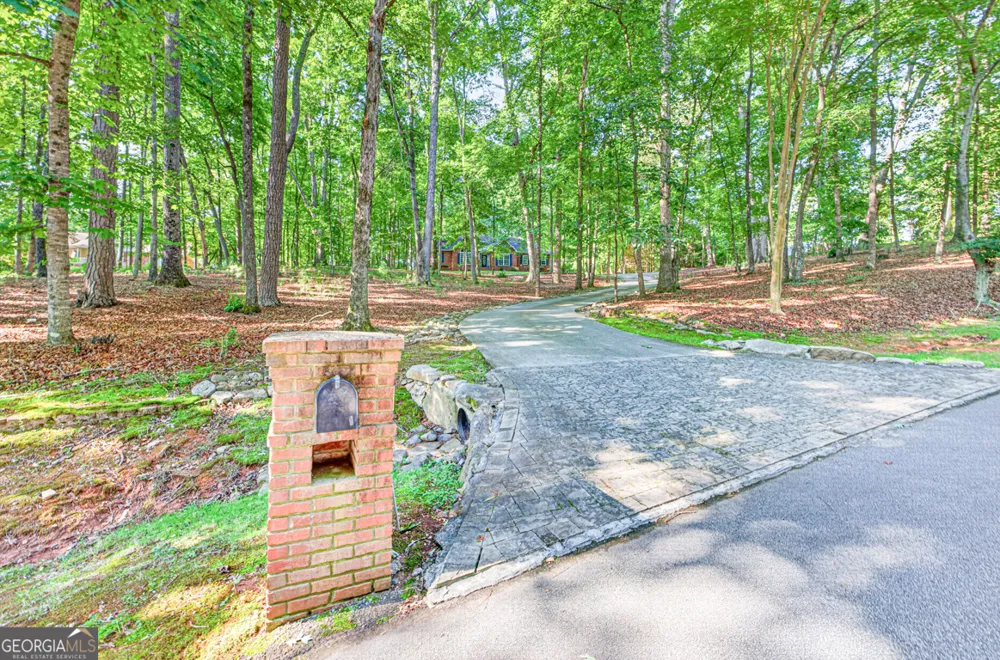 20 Tabor Forest DR Oxford, GA 30054