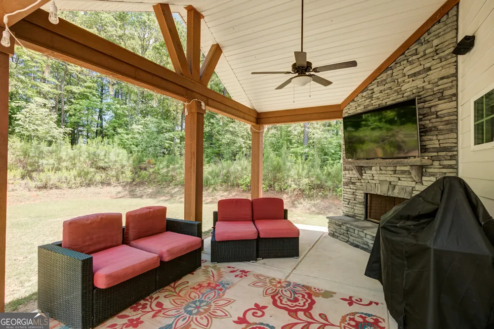 103 Pacific AVE Sharpsburg, GA 30277