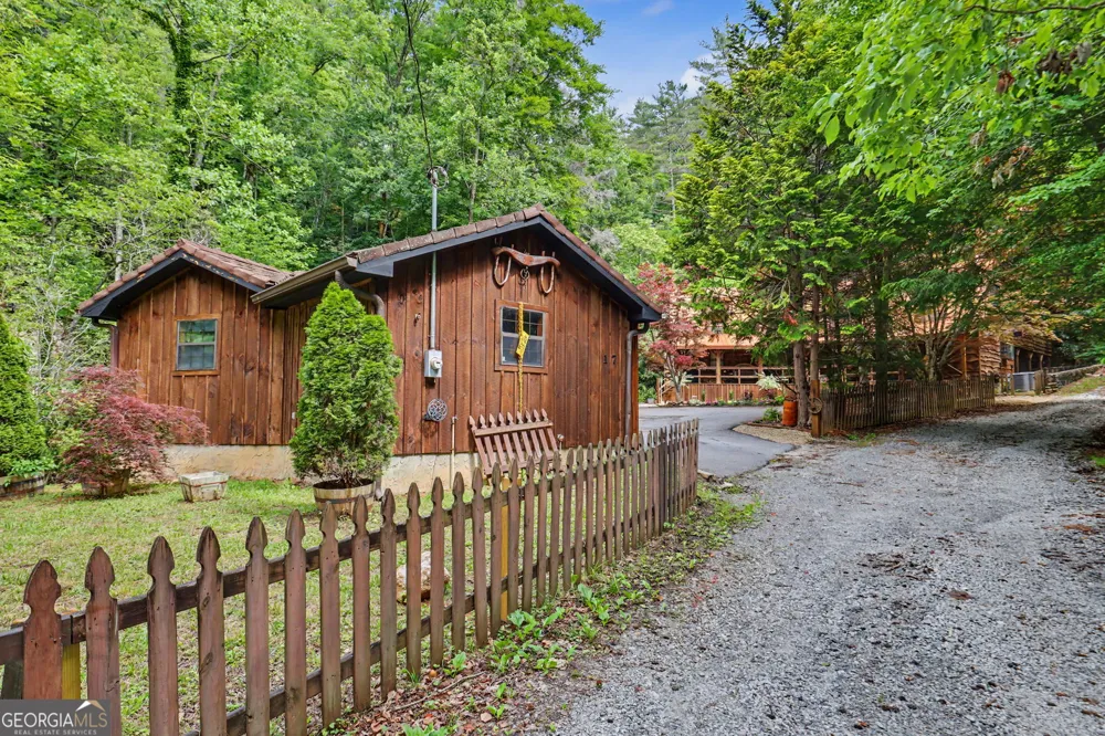 17 Water Wheel LN Rabun Gap, GA 30568