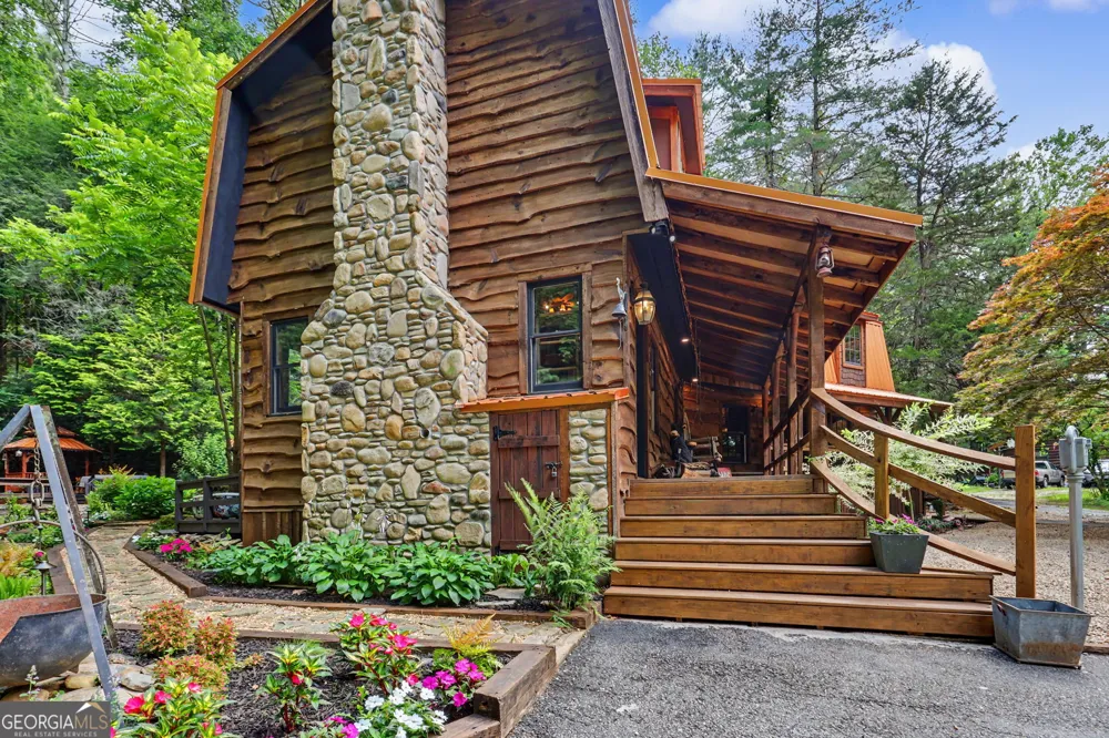 17 Water Wheel LN Rabun Gap, GA 30568