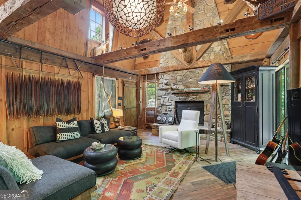 17 Water Wheel LN Rabun Gap, GA 30568