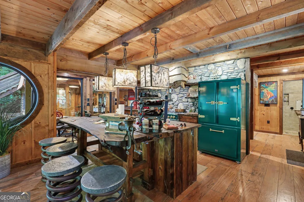 17 Water Wheel LN Rabun Gap, GA 30568