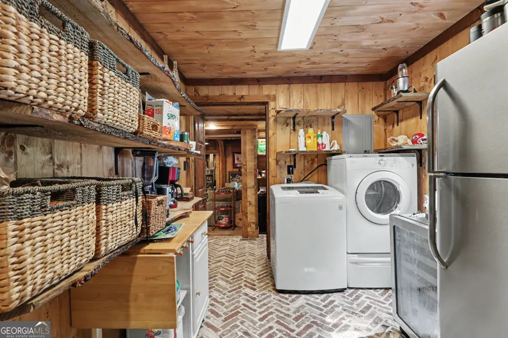 17 Water Wheel LN Rabun Gap, GA 30568