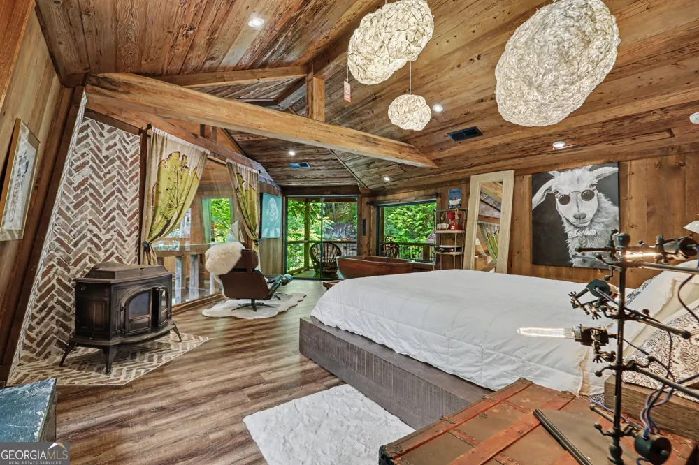 17 Water Wheel LN Rabun Gap, GA 30568