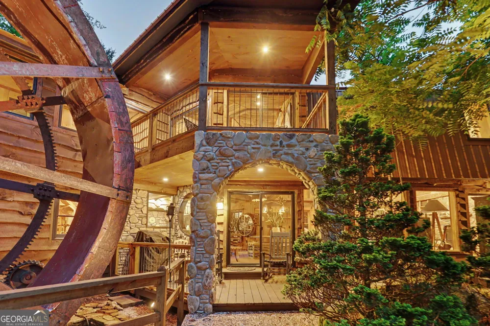 17 Water Wheel LN Rabun Gap, GA 30568