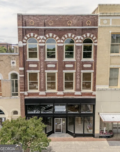 217 Broad ST
