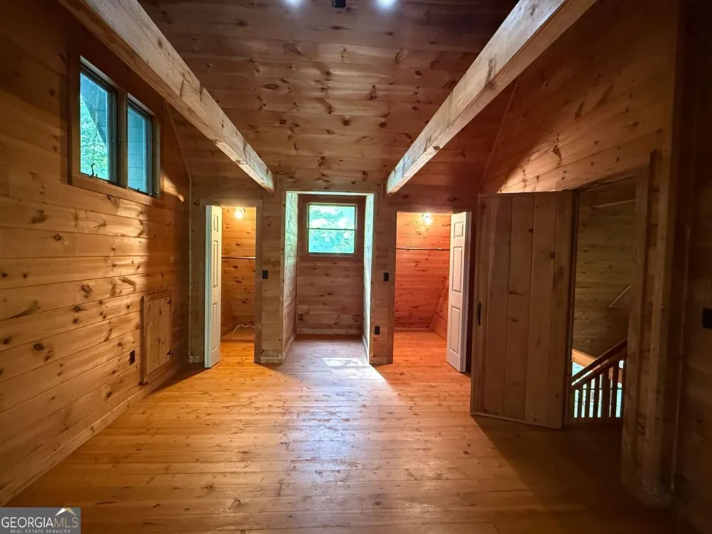 2405 Mountain RD Alpharetta, GA 30004