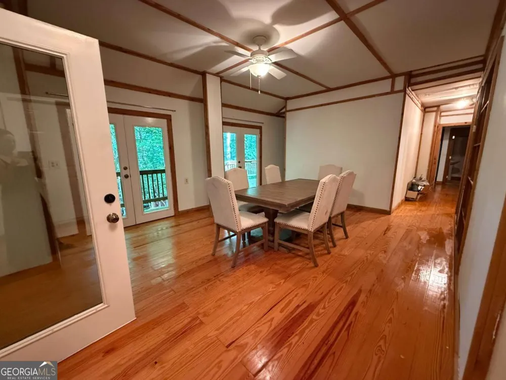 2405 Mountain RD Alpharetta, GA 30004