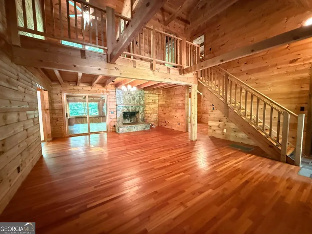 2405 Mountain RD Alpharetta, GA 30004