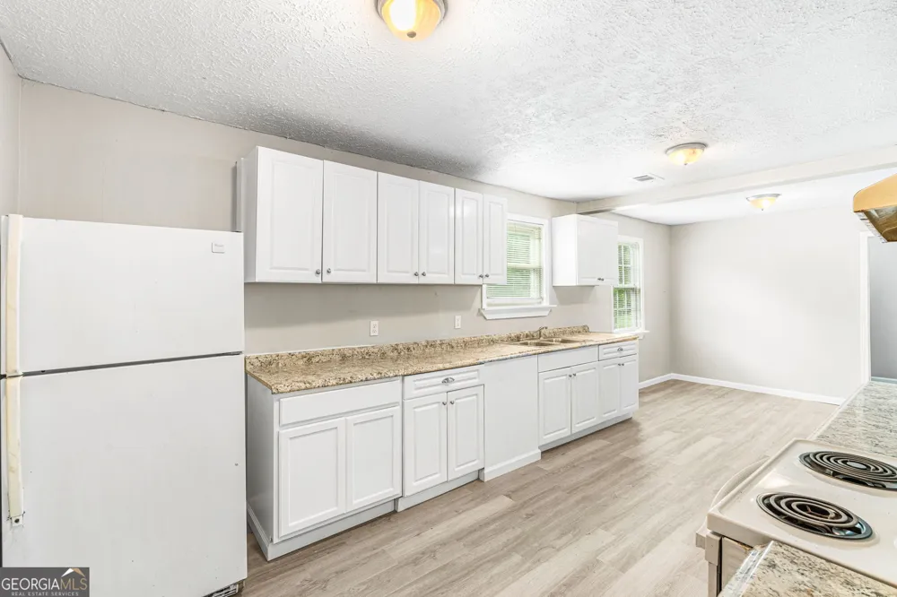 118 Orchard Way Warner Robins, GA 31088