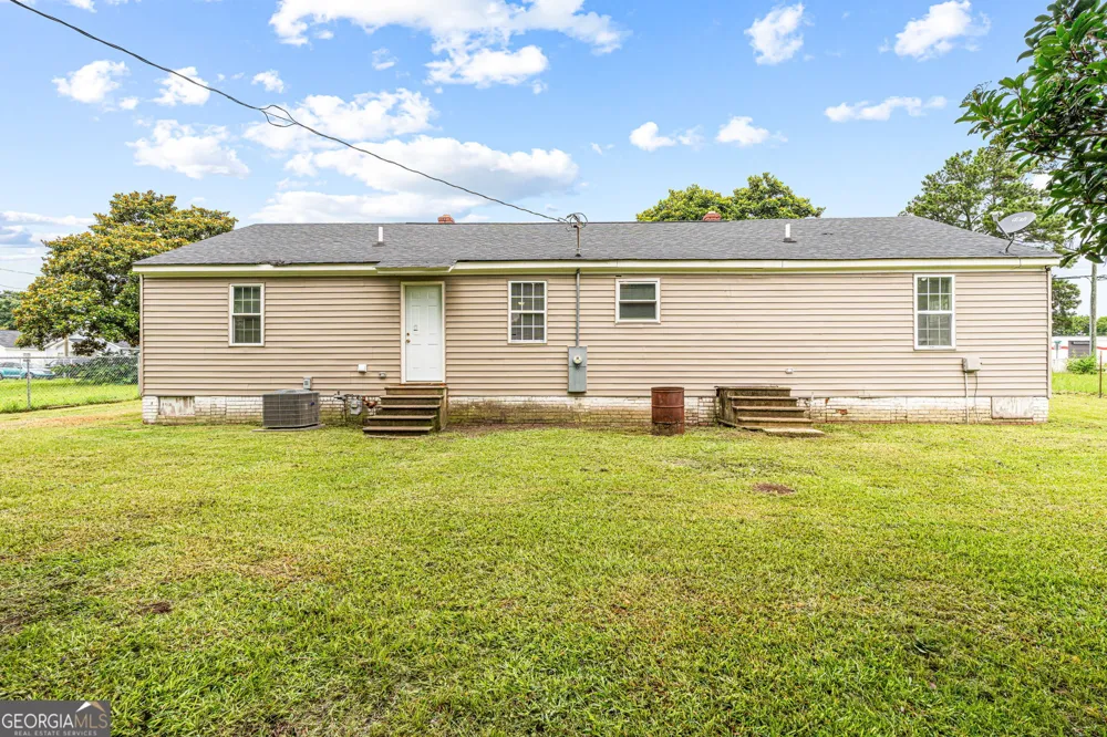 118 Orchard Way Warner Robins, GA 31088