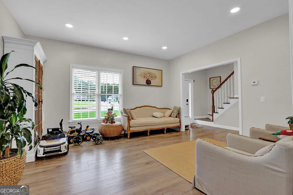 3960 Oak Park DR Suwanee, GA 30024