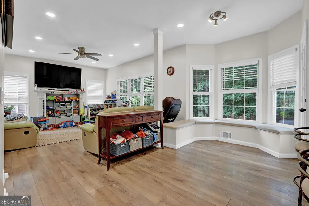 3960 Oak Park DR Suwanee, GA 30024