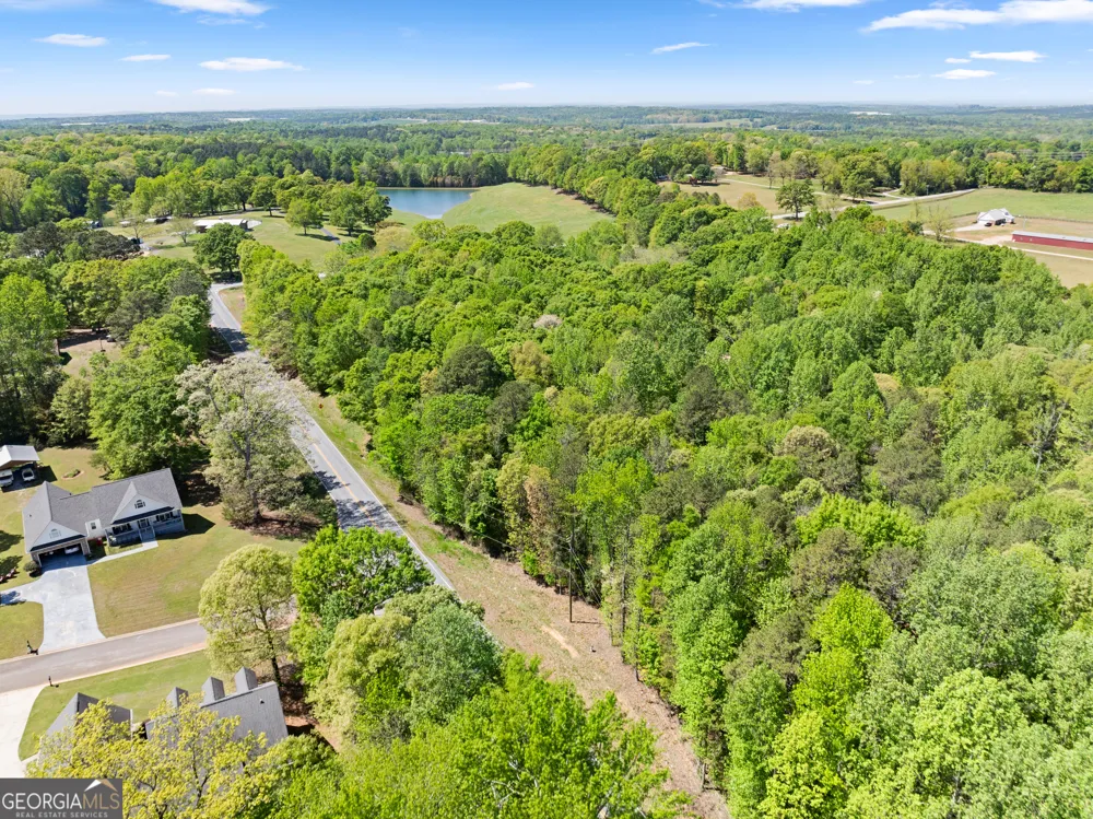 4342 Woods Bridge RD Commerce, GA 30529