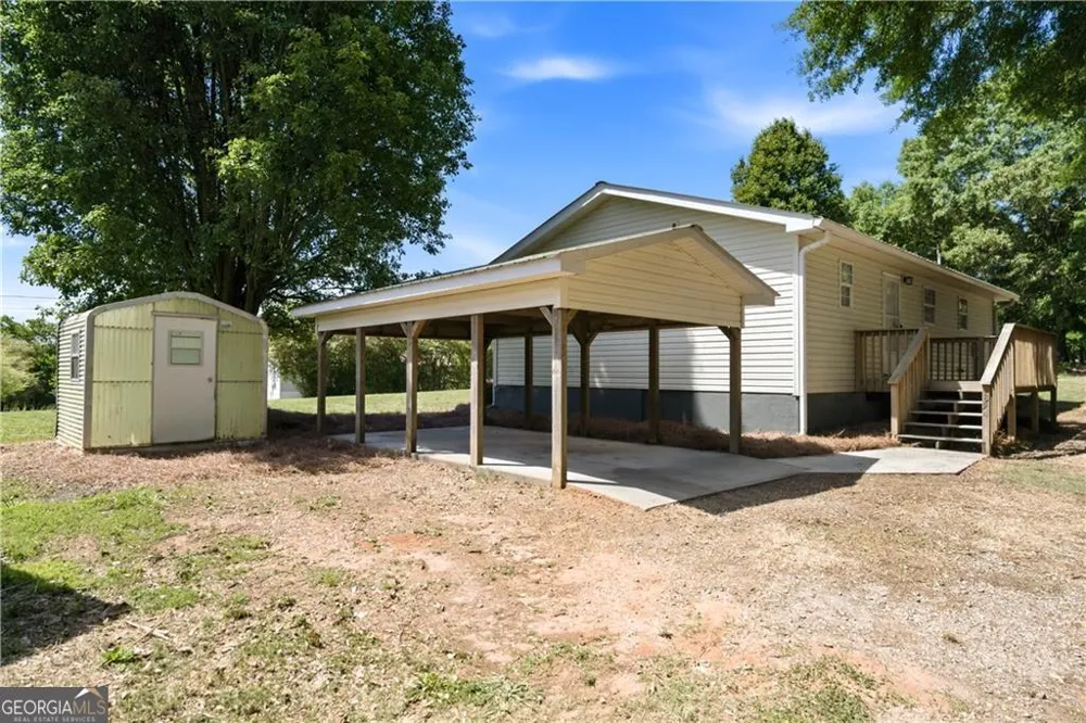 894 Lakeview DR Nicholson, GA 30565