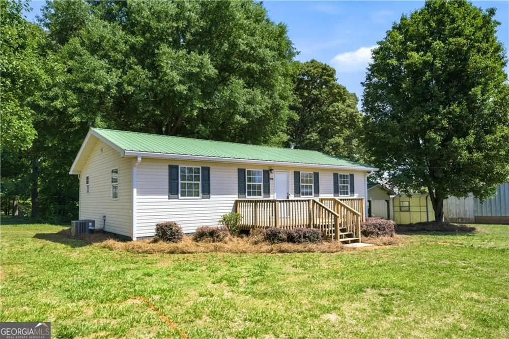 894 Lakeview DR Nicholson, GA 30565