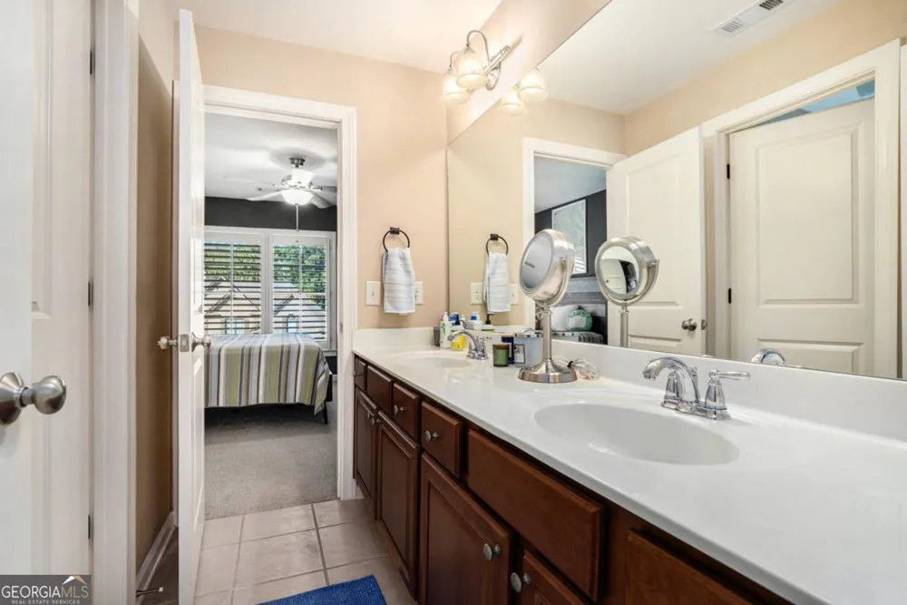 2745 Cezanne LN Cumming, GA 30041