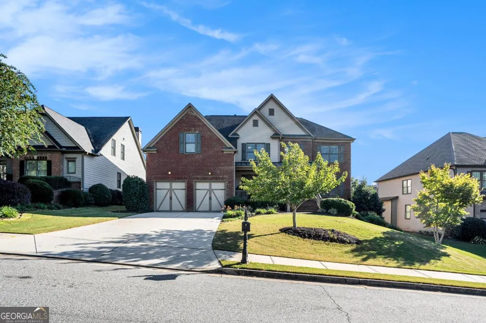 2745 Cezanne LN Cumming, GA 30041