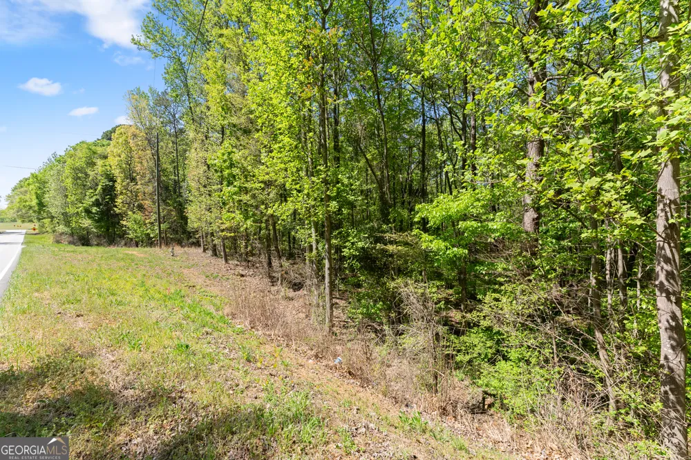 4276 Woods Bridge RD Commerce, GA 30529