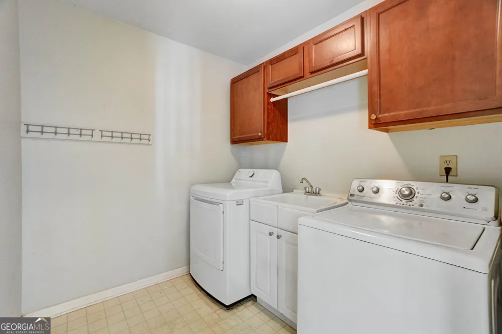 295 Oakmere RD Alpharetta, GA 30009