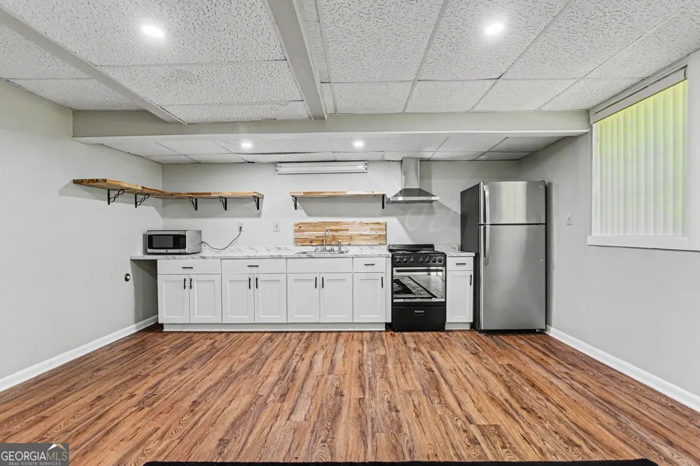 3084 Green Valley DR East Point, GA 30344