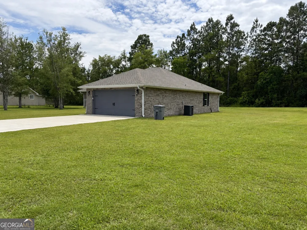 135 Galloway DR Folkston, GA 31537
