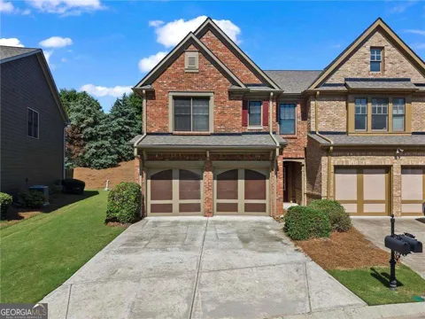 1340 Winshire CV