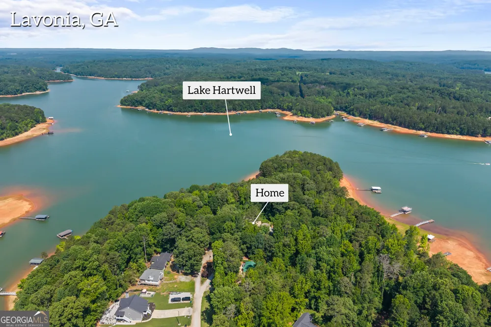 244 Lake View CT Lavonia, GA 30553