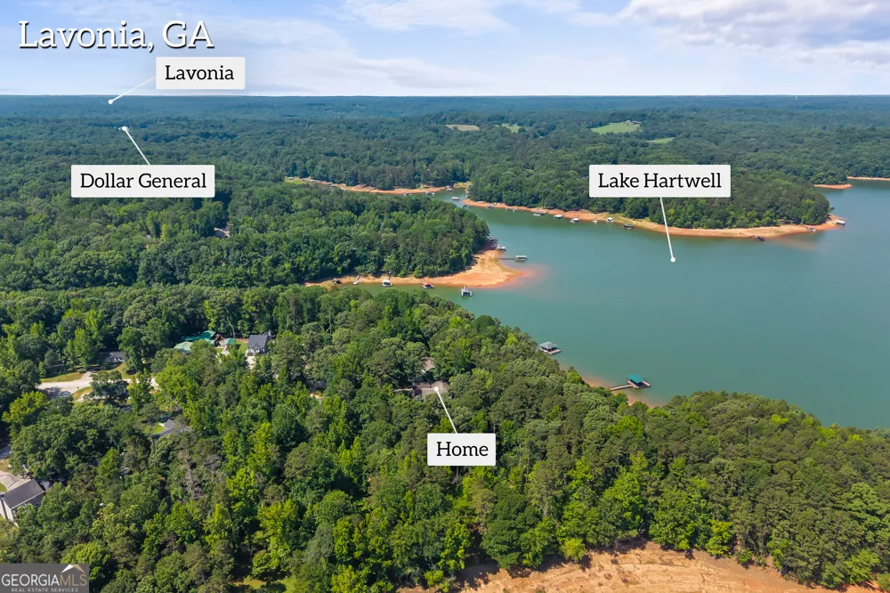 244 Lake View CT Lavonia, GA 30553