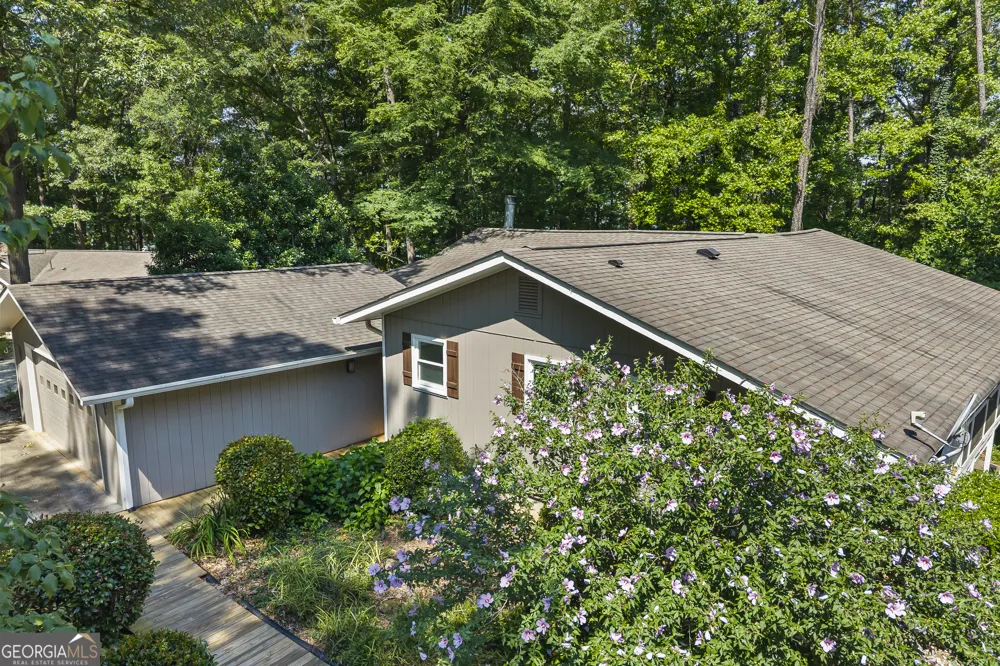 244 Lake View CT Lavonia, GA 30553