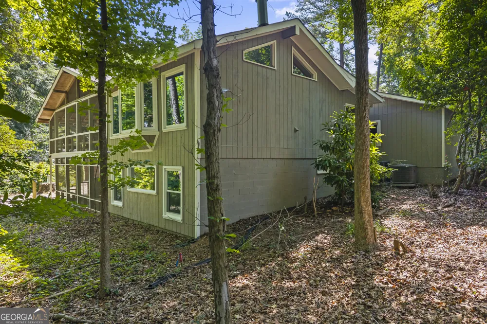 244 Lake View CT Lavonia, GA 30553