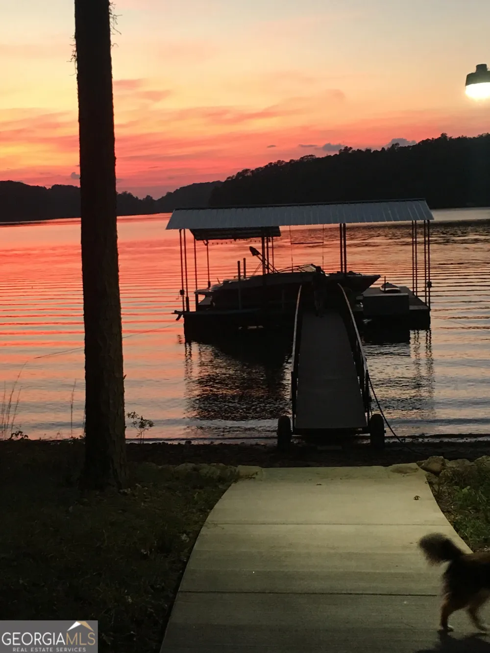 244 Lake View CT Lavonia, GA 30553