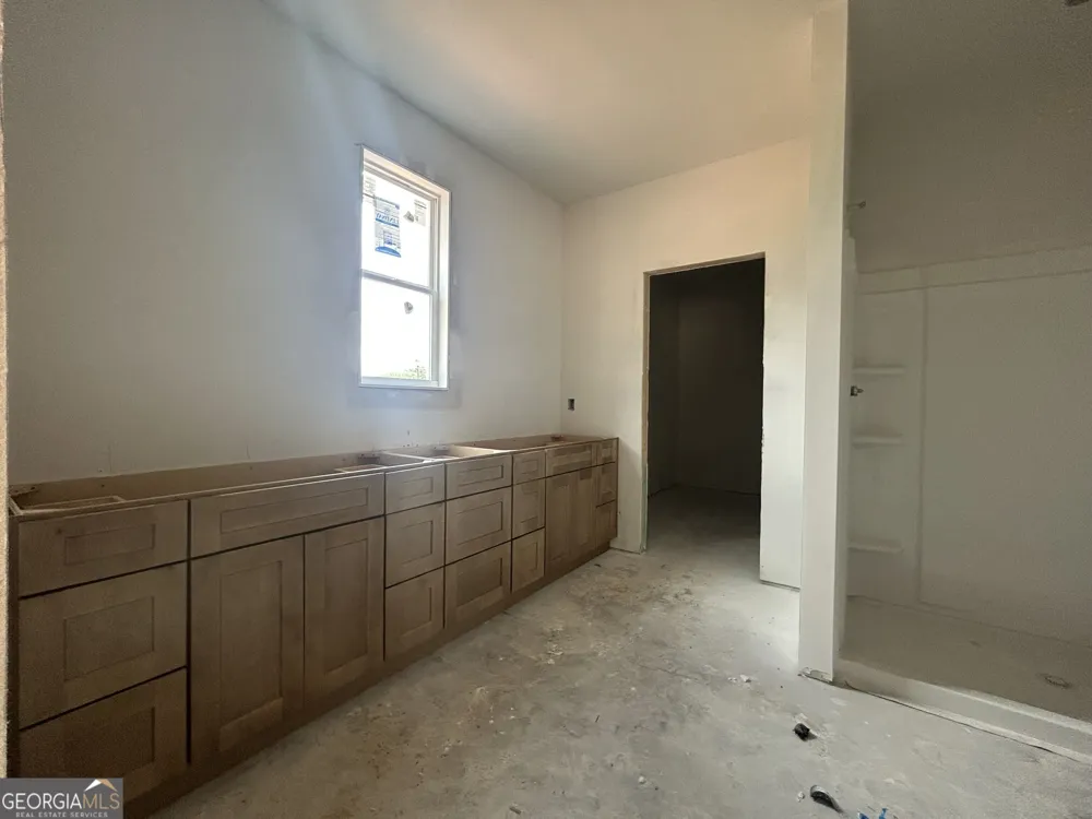 334 Flying Eagle DR Commerce, GA 30529