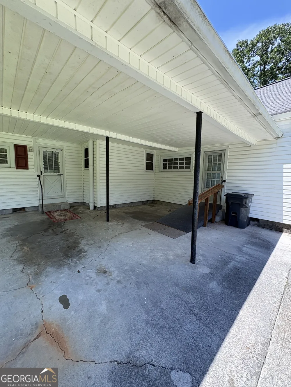 208 Warthen ST LaFayette, GA 30728