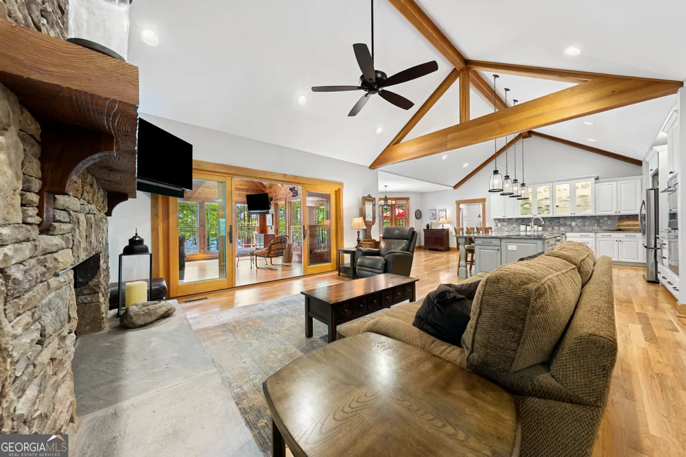 285 Bertha Allen RD Westminster, SC 29693