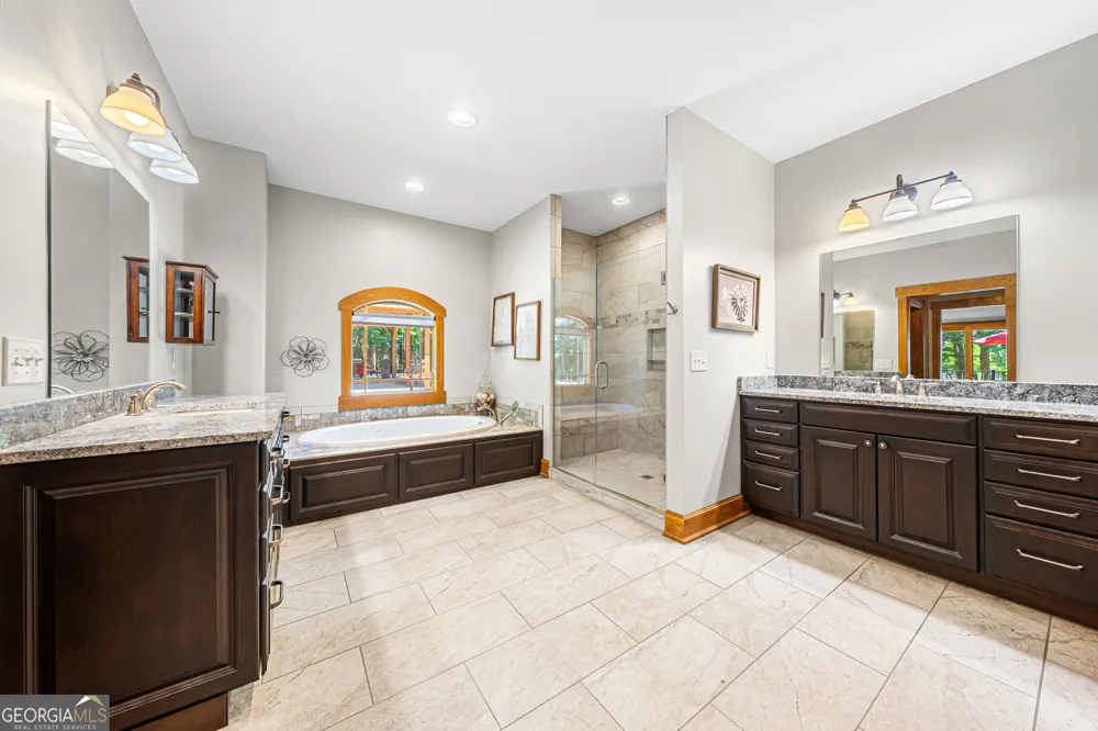 285 Bertha Allen RD Westminster, SC 29693