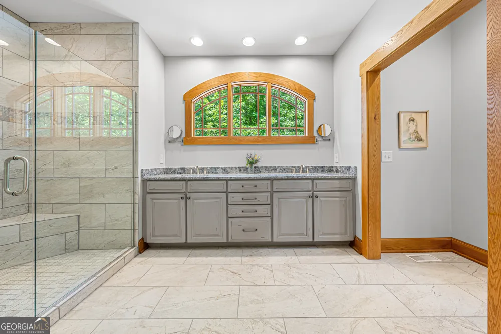 285 Bertha Allen RD Westminster, SC 29693